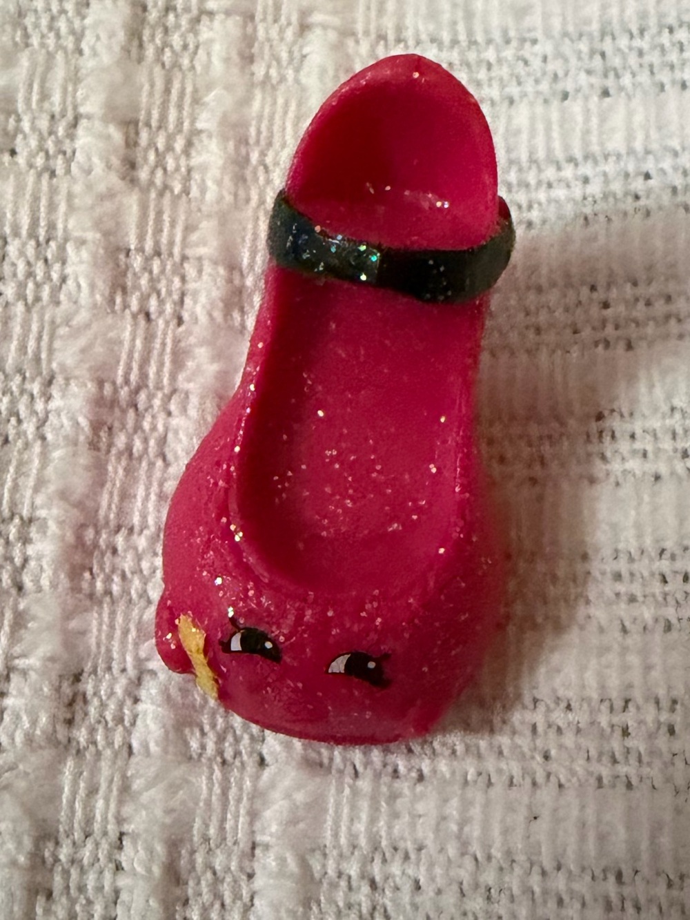 Senorita Shoe Ultra Rare Shimmy finish Shopkins